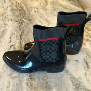 Ladies COACH size 10 rain boots ankle height
